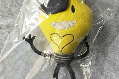 Peluche-Publicitario-Bombilla-FENIE