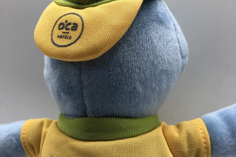 Peluche-Publicitario-Oca-Many_Hoteles-OCA-13