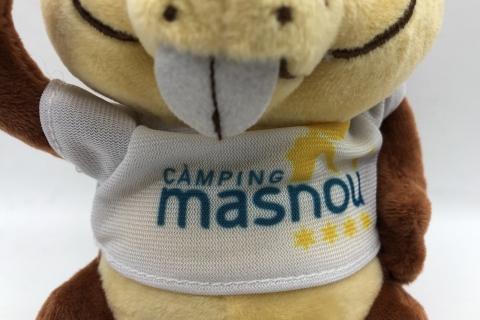 Peluche-Publicitario-Ardilla_Camping-Masnou