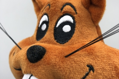 Peluche-Publicitario-Deluxe-Ardilla-Skippy-Vallnord-Arinsal-Andorra-4