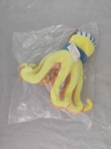 Peluches-Publicitarios-Pulpo-Solete-Hotel-Suitopia-Calpe-H20cm